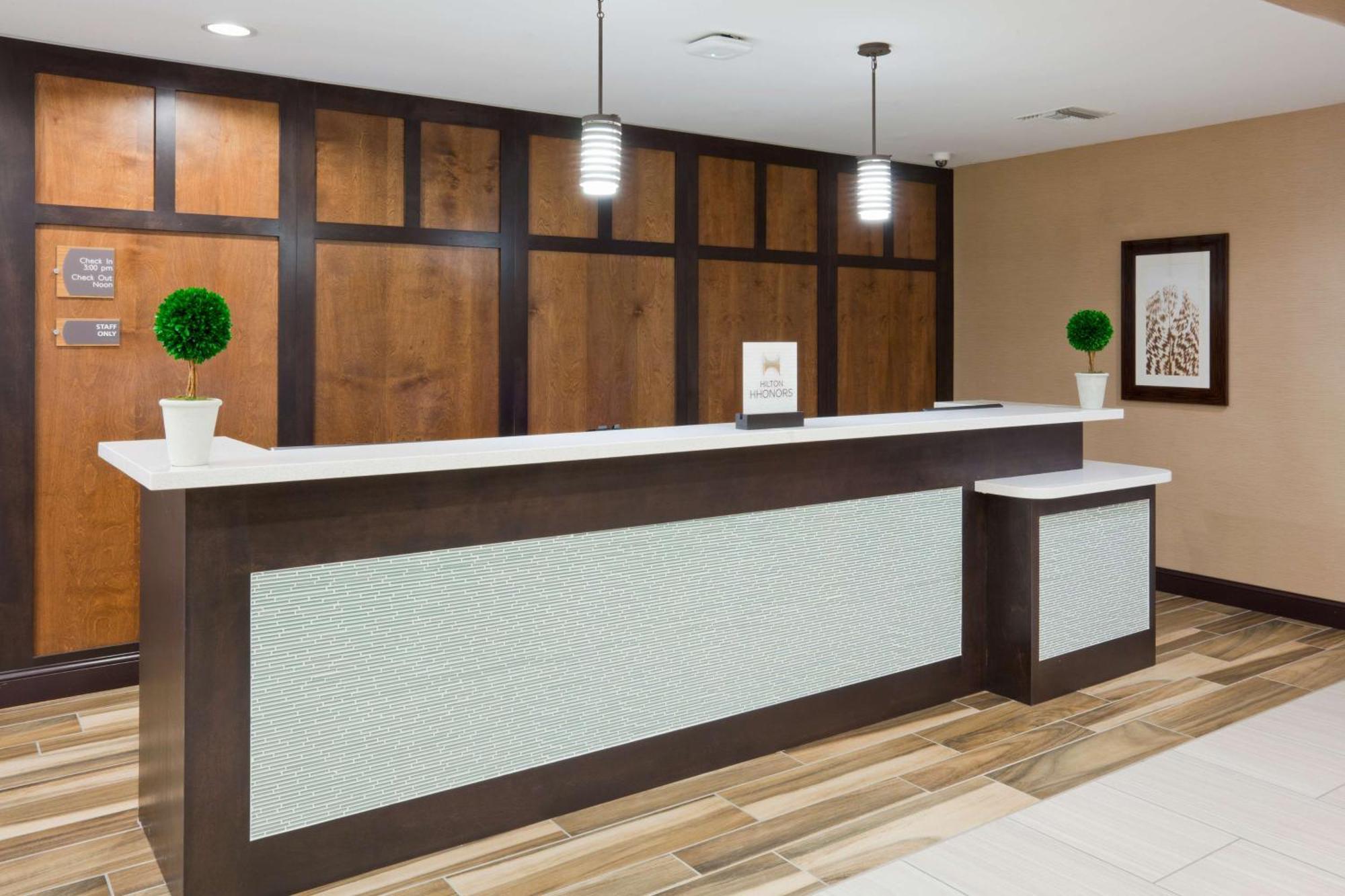 Homewood Suites Davenport Bettendorf Exteriör bild